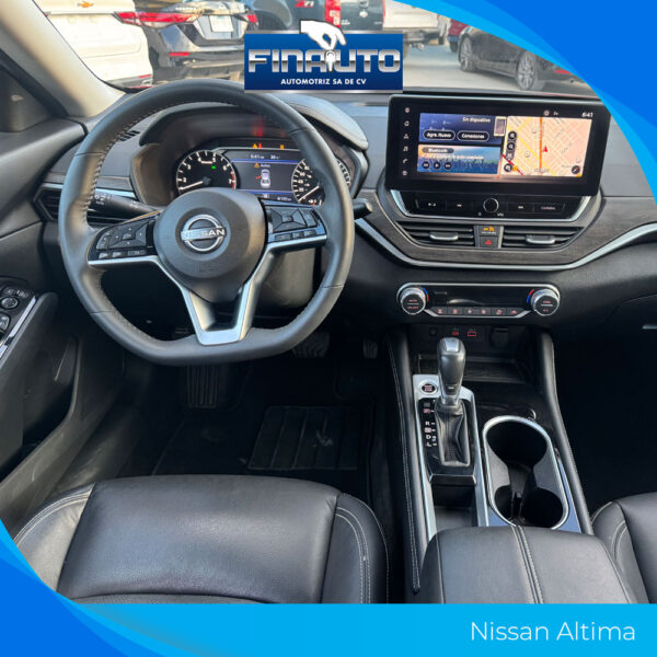 Nissan Altima - Imagen 6