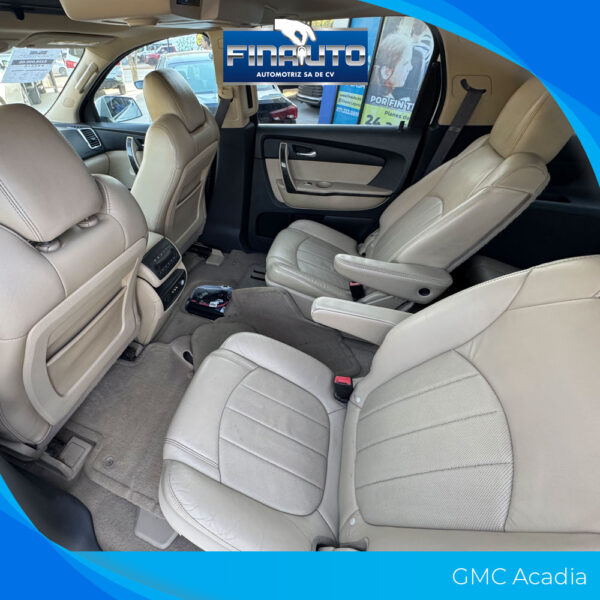 GMC Acadia - Imagen 4