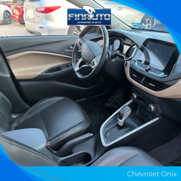 Chevrolet Onix - Imagen 4