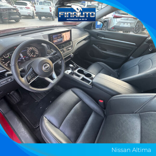 Nissan Altima - Imagen 4