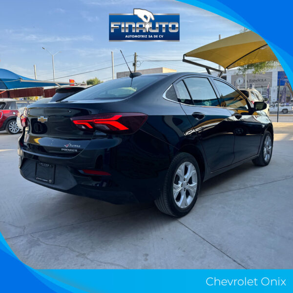 Chevrolet Onix - Imagen 7