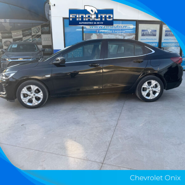 Chevrolet Onix - Imagen 10
