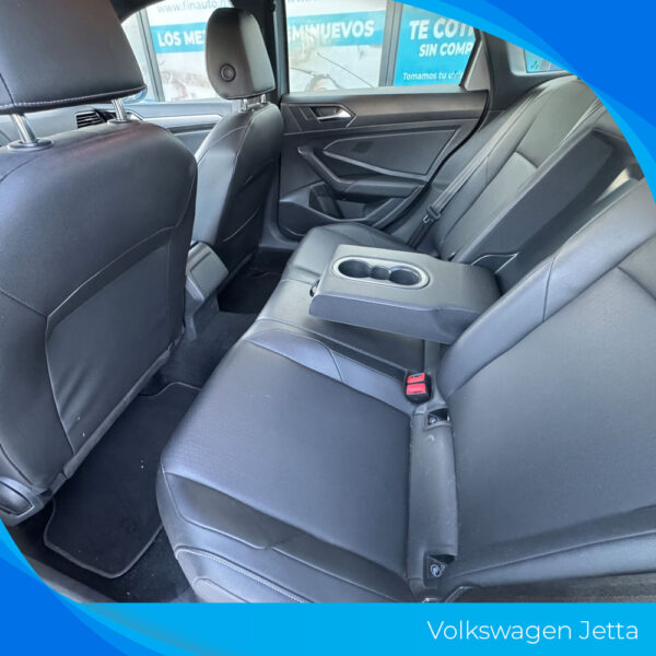 Volkswagen Jetta - Imagen 3