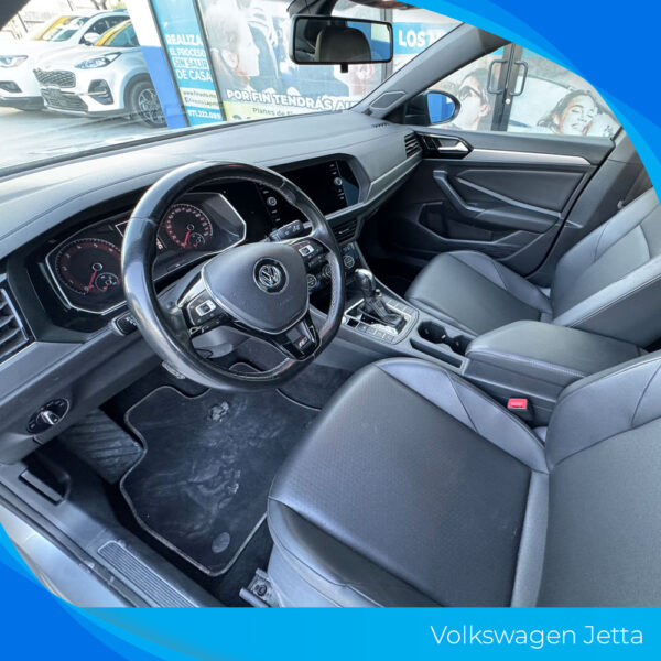 Volkswagen Jetta - Imagen 8