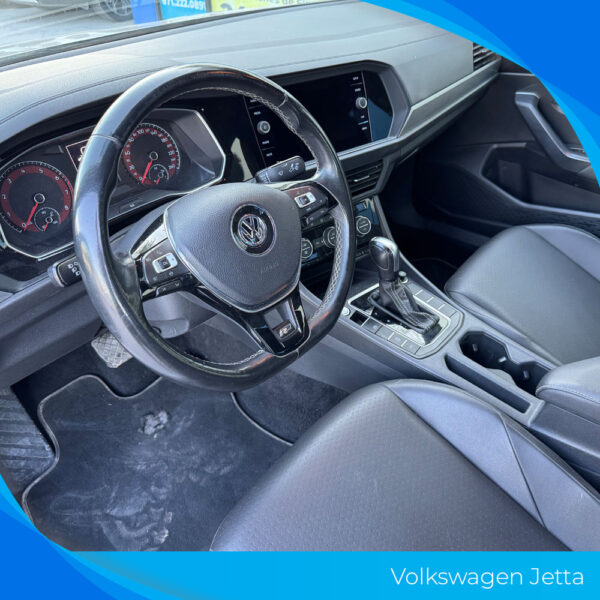 Volkswagen Jetta - Imagen 9